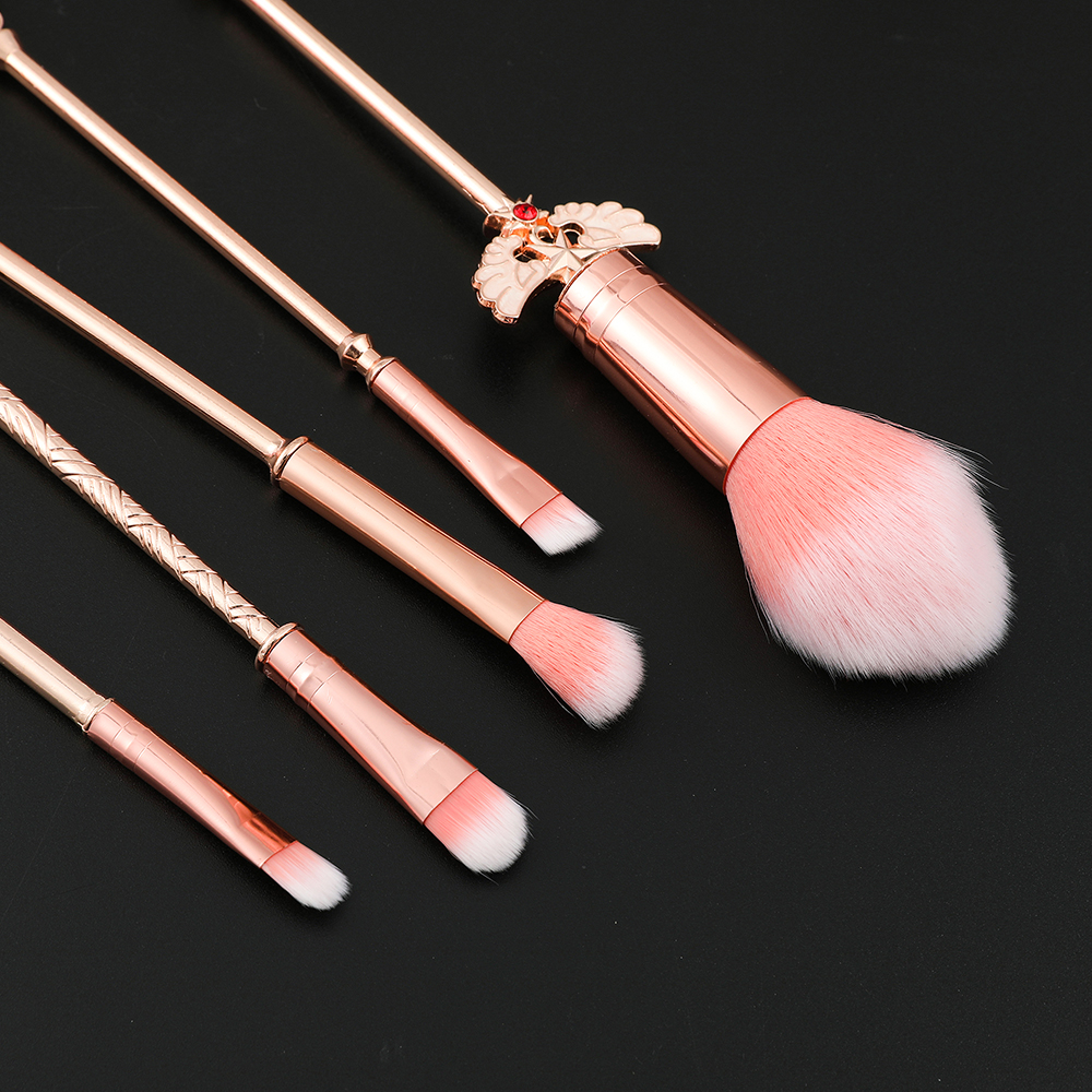 Sailor Moon Makeup Brushes Set - مراجعة Beauty Makeup Foundation وسعره