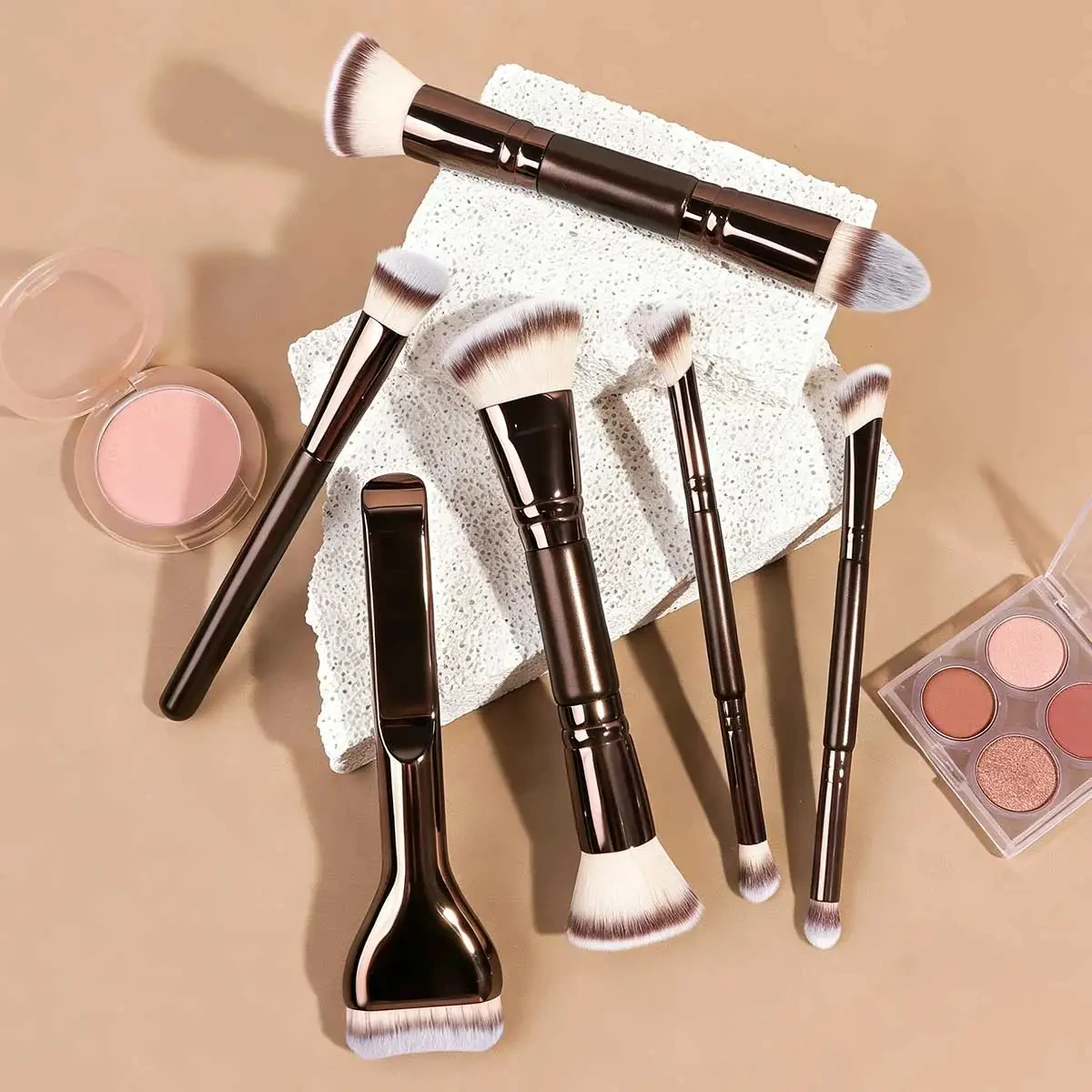 Professional Aluminum Makeup B - مراجعة Blush Brush Kabuki وسعره