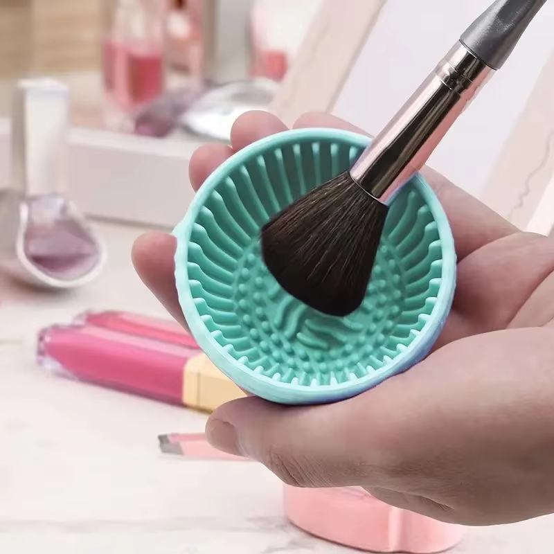 Makeup Brush Cleaner Soft Sili - مراجعة Blush Brush Kabuki وسعره