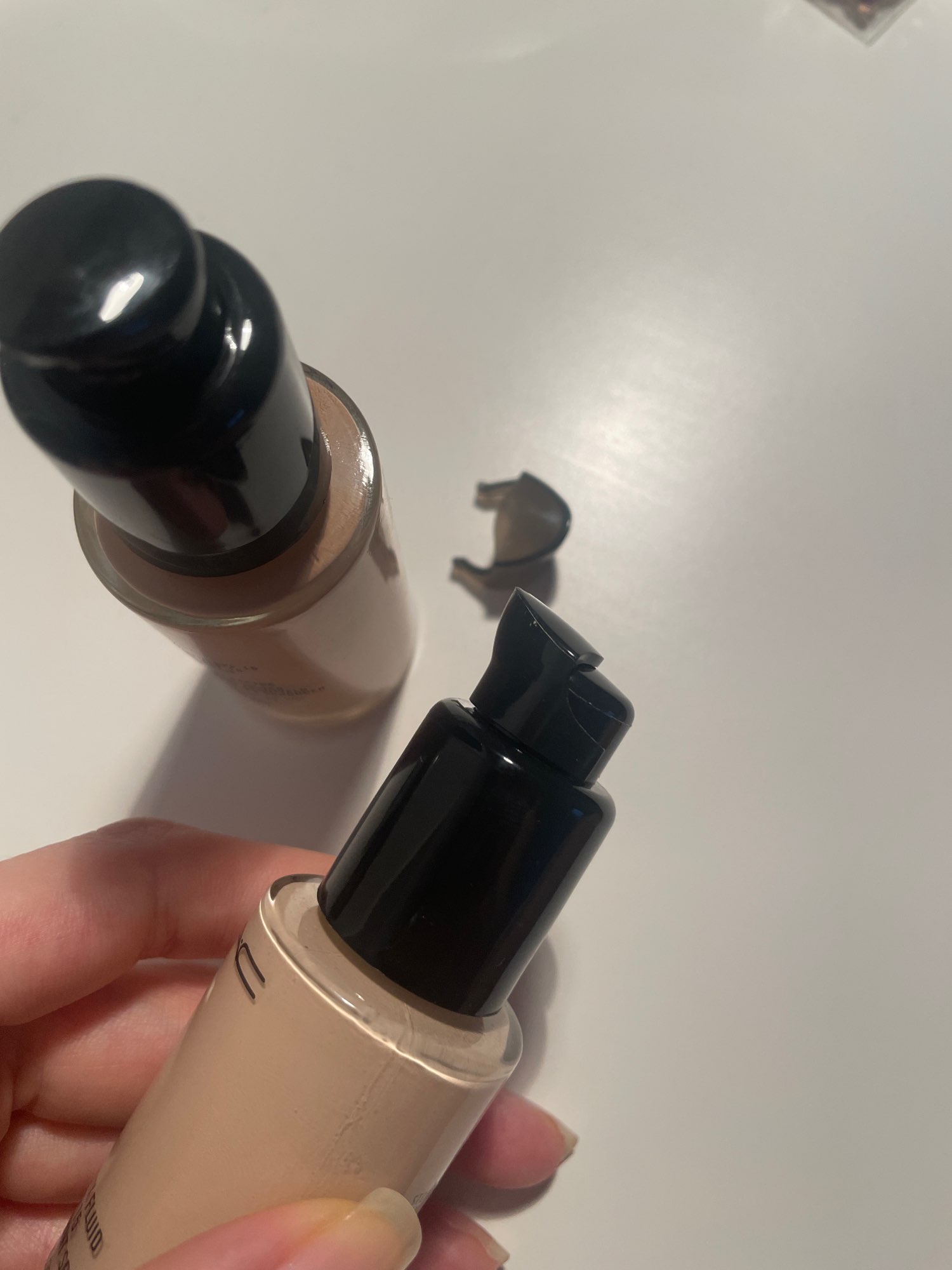 1Pc Dispenser Pump Press Liqui - مراجعة Beauty Makeup Foundation وسعره