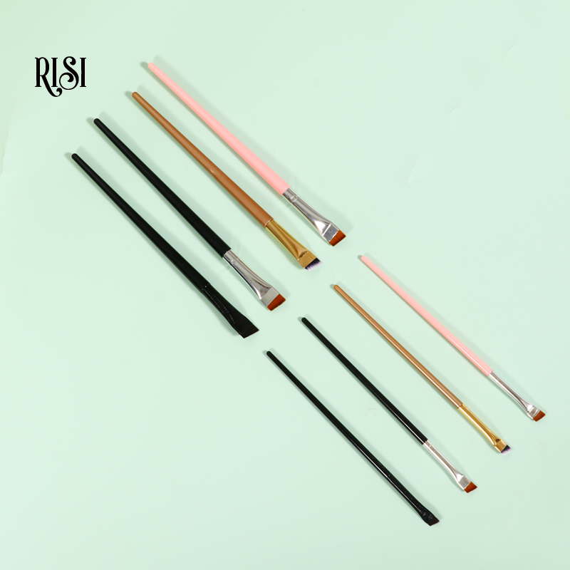 RISI Eyebrow Eyeliner Brush Su - مراجعة Blush Brush Kabuki وسعره